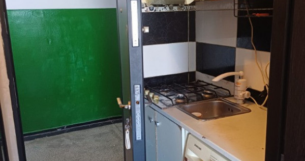 Garsoniera granit -mobilata utilată