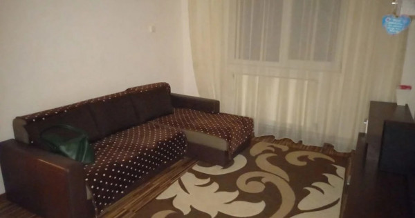 1 camera in zona Iulius Mall