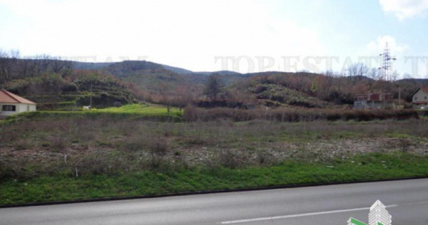 Teren de in Kotor Muntenegru