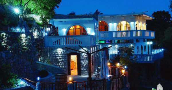 Hotel de in Budva Muntenegru