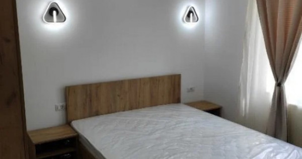 2 camere in zona Lipovei