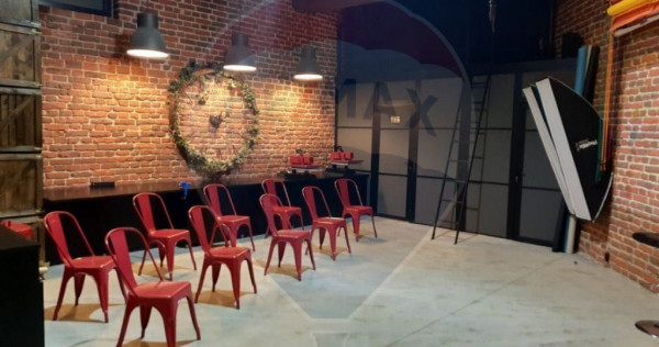 Spațiu comercial premium de v&acirc;nzare, Zona Armenasca - L...