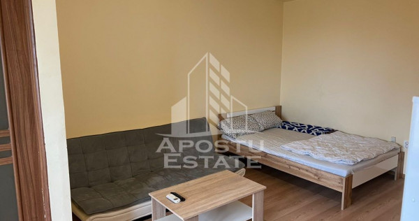 Apartament cu 1 camera | etaj intermediar | 35 mp | Zona ...