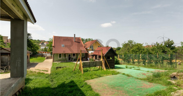 RECO Casa dubla cu teren generos