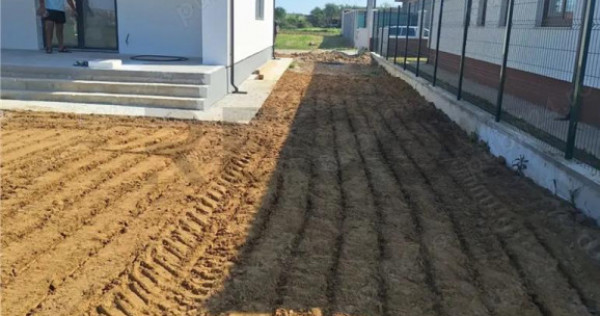 RECO, casa la alb, la 5 minute de Oradea, Cartierul Grigores