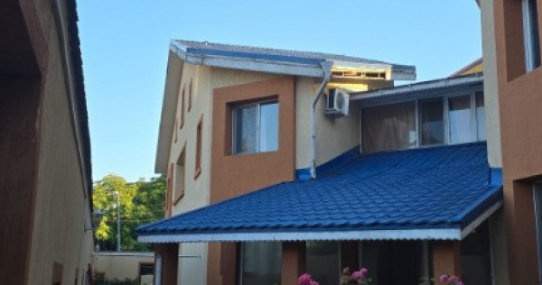 Vila 5 camere , zona Brancoveanu