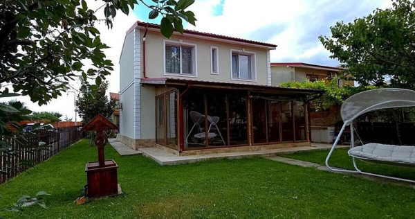 Cumpana - Del Sole, Str. Padova 4, vila P+M, teren pe col...