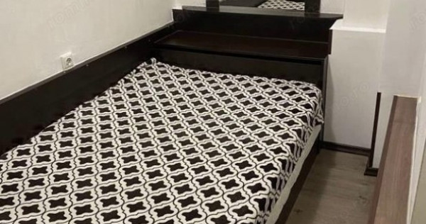 1 camera in zona Centrala