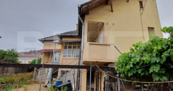 Casa renovabila, 3 camere in zona Centrala