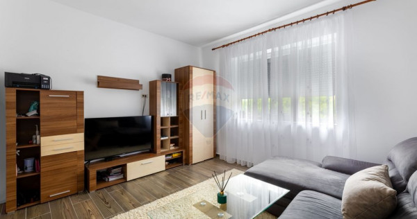 Apartament cu 2 camere de închiriat în zona Micalaca