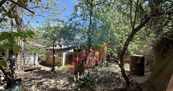 Teren de vanzare pe str Ana Ipatescu