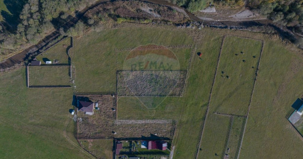 Teren cu priveliște de vis și curent trifazic &ndash; Plaiu...