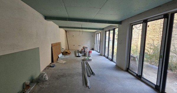 Centru / Piata Grivitei/ Mag. Tomis