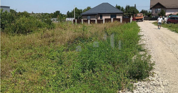 Lunca Cetatui -cartier Chihan, teren 1351 mp intravilan cu t
