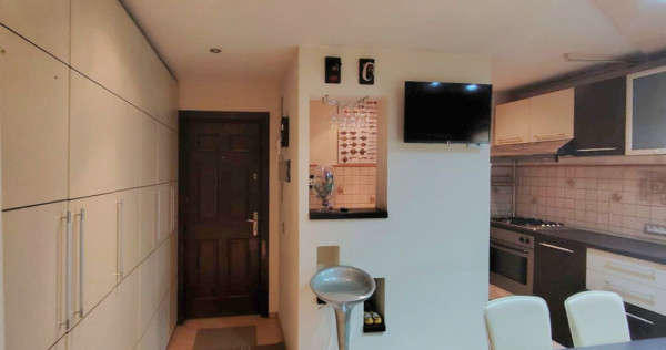 Apartament central etaj 3