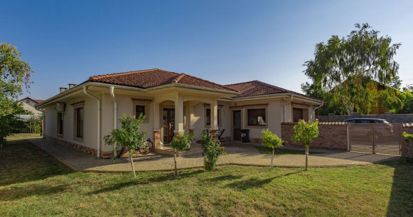 De Vanzare | Vila Lux | Teren 1000 mp | 226mp utili | 3 B...