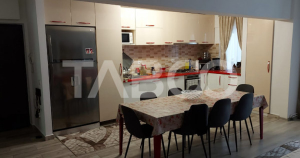 Apartament de vanzare 5 camere in Manastur zona Calea Flores