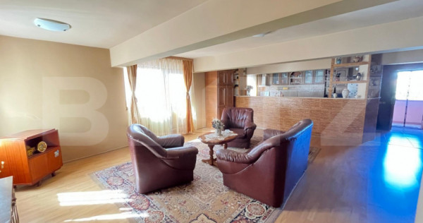 Spatiu comercial/Casa de vanzare, 260 mp, zona Zamca