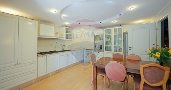 De vânzare casă în zona Nufarul