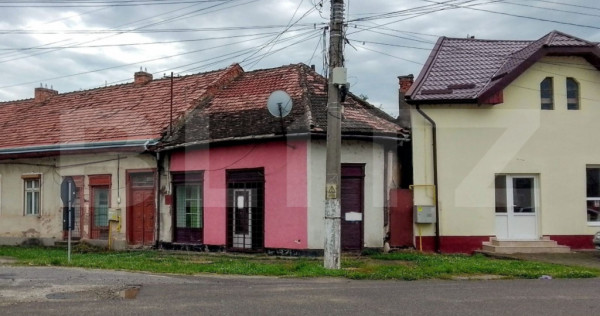 Casă individuală de v&acirc;nzare - zona Centrală din Ocna Mur