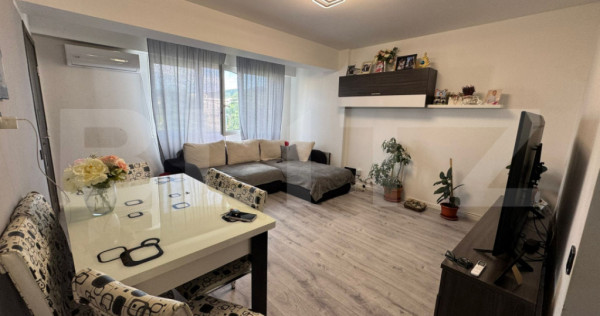 Apartament 3 camere, 69 mp, parcare, zona Eroilor