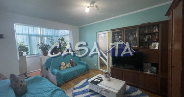 Apartament 2 Camere, Etaj 3, Strada Olari