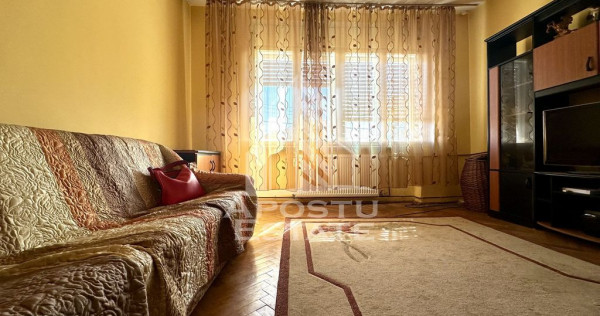 Apartament 4 camere, centrala proprie, zona Sagului