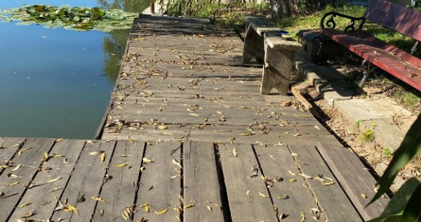 Teren intravilan 2100 mp acces lac și utilități, Siliștea Snagovului