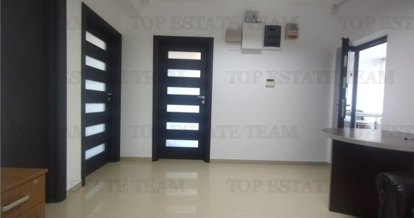 Apartament premium 4 camere cu intrare separata, ideal offic