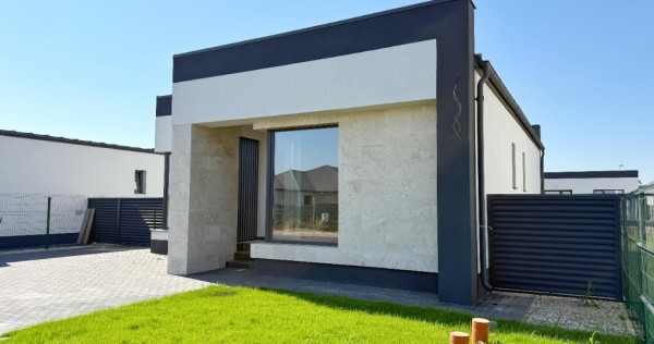 Casa individuală parter||3camere 2 bai+dressing||teren 330mp||2min STV