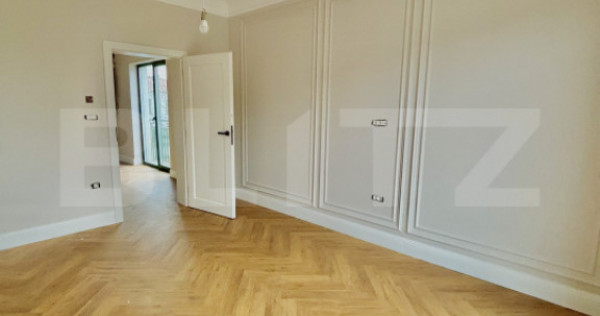 Apartament cu 3 camere Superb, Etaj 1, 70 mp utili, loc de p