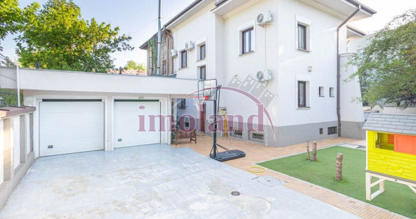 Teren 440 mp cu imobil deosebit si garaje dedicate - Flor...