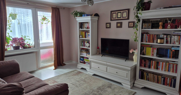 Apartament 2 camere decomandat etajul 1 Craiter