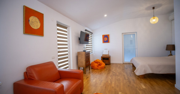 Apartament 5 Camere cu Vedere la Mare | Un Stil de Viață E