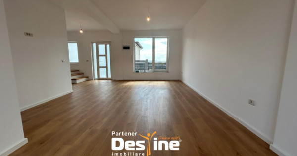 Casa tip DUPLEX - Loc de parcare Toate utilitatile - Asfalt