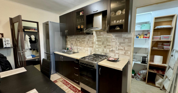 Apartament cu 4 camere, semidecomandat, tip D, 85 mp, Calea