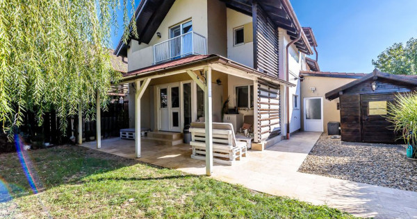 Casă de v&acirc;nzare &ndash; Via Carmina, Vladimirescu -zonă re...