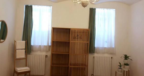 Apartament 2 camere, decomandat - zona Centru Istoric