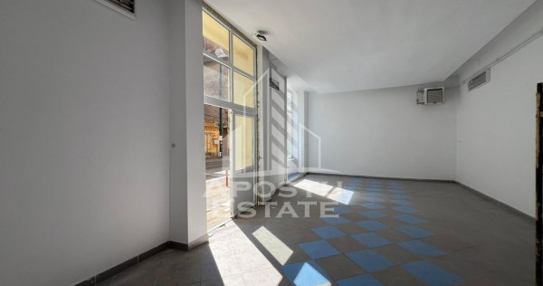 Spatiu comercial cu vitrină mare și depozit generos inclus