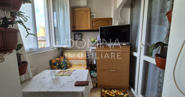 Garsonieră, et. 2, str. Slt. M.C. Oancea - zona Griviței