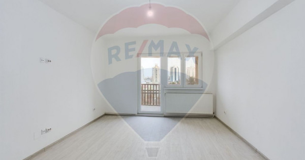 Apartament cu 4 camere de închiriat în zona Centrul Civic