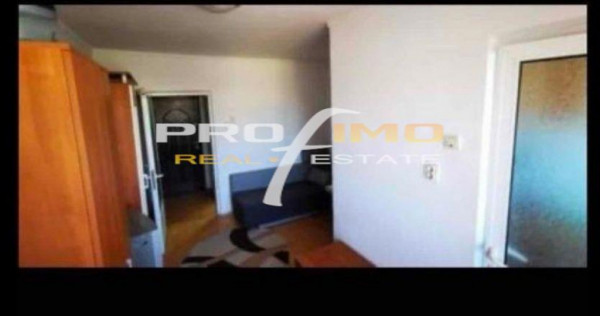 Tomis Nord garsoniera semidecomandata et.4/4