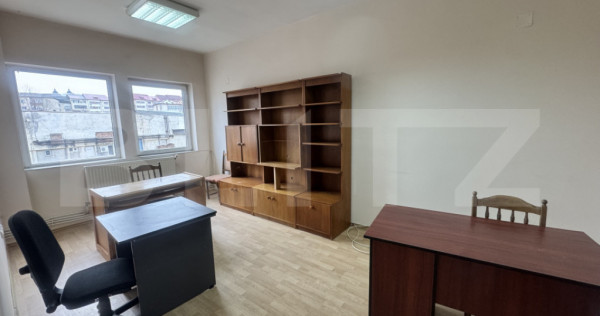 Birou de inchiriat, 2 camere, 40 mp &ndash; Str. Fabricii