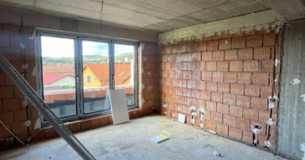 Apartament de 2 camere, 68,55 mp, zona Independentei