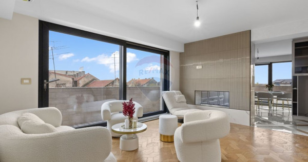 Penthouse unic pe două niveluri - saună și bucătărie...