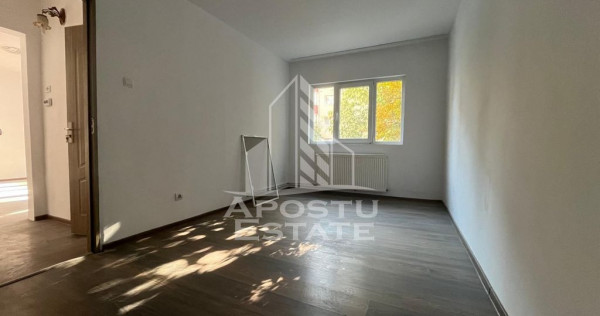 Apartament 2 camere, semidecomandat, renovat, zona Girocului