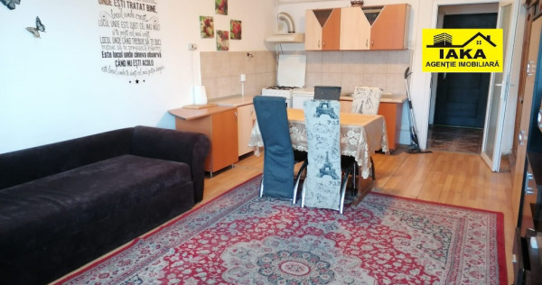 Republicii, garsoniera etaj 5