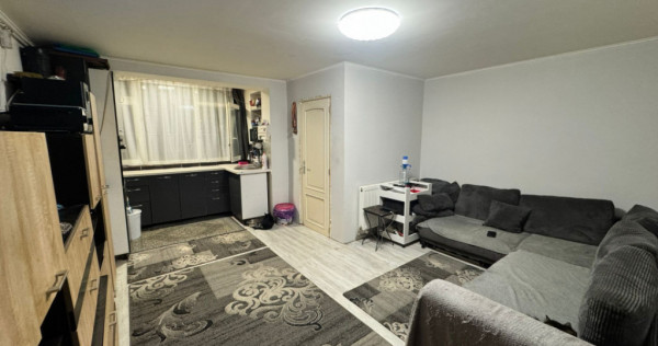 Garsonieră de v&acirc;nzare, 33 mp, strada Luminisului