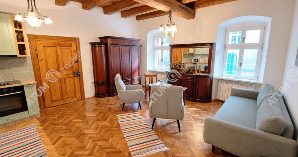 De inchiriat apartament unicat cu 2 camere langa Piata Mare