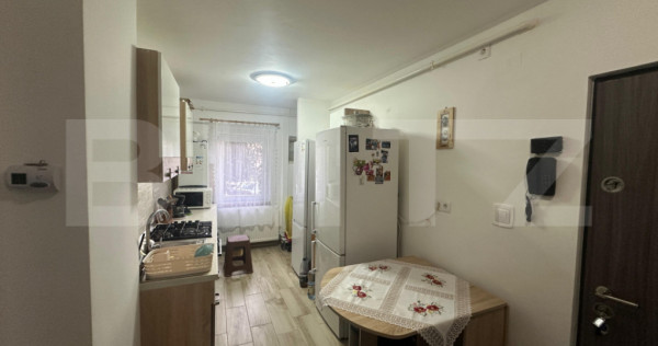 Apartament 3 camere, 55 mp, zona Micro 17
